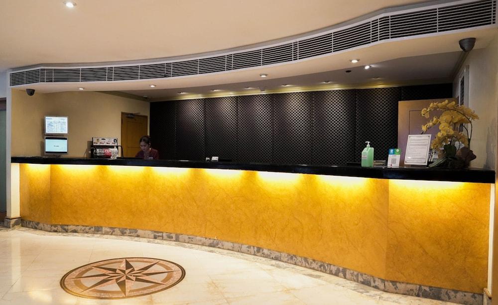 马卡蒂成功酒店 外观 照片